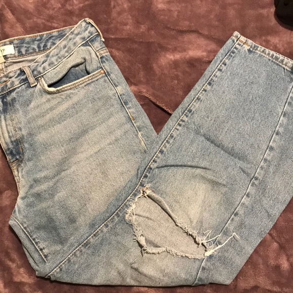 forever 21 mom  jeans  w/ ripped knees - Picture 2 of 2
